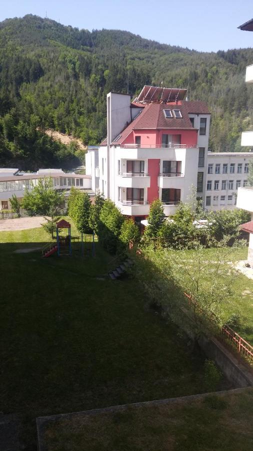 Hotel Byalo More Баните Екстериор снимка