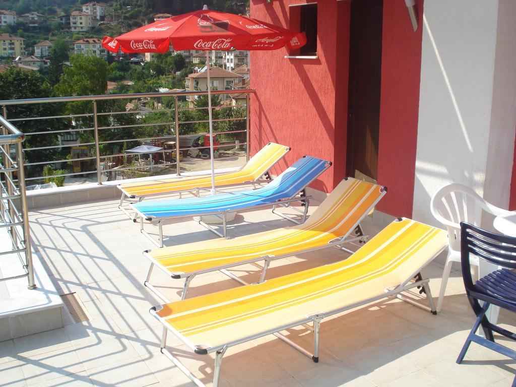 Hotel Byalo More Баните Екстериор снимка