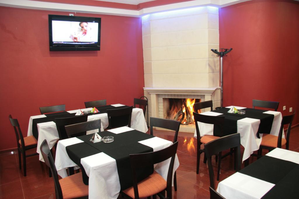Hotel Byalo More Баните Екстериор снимка