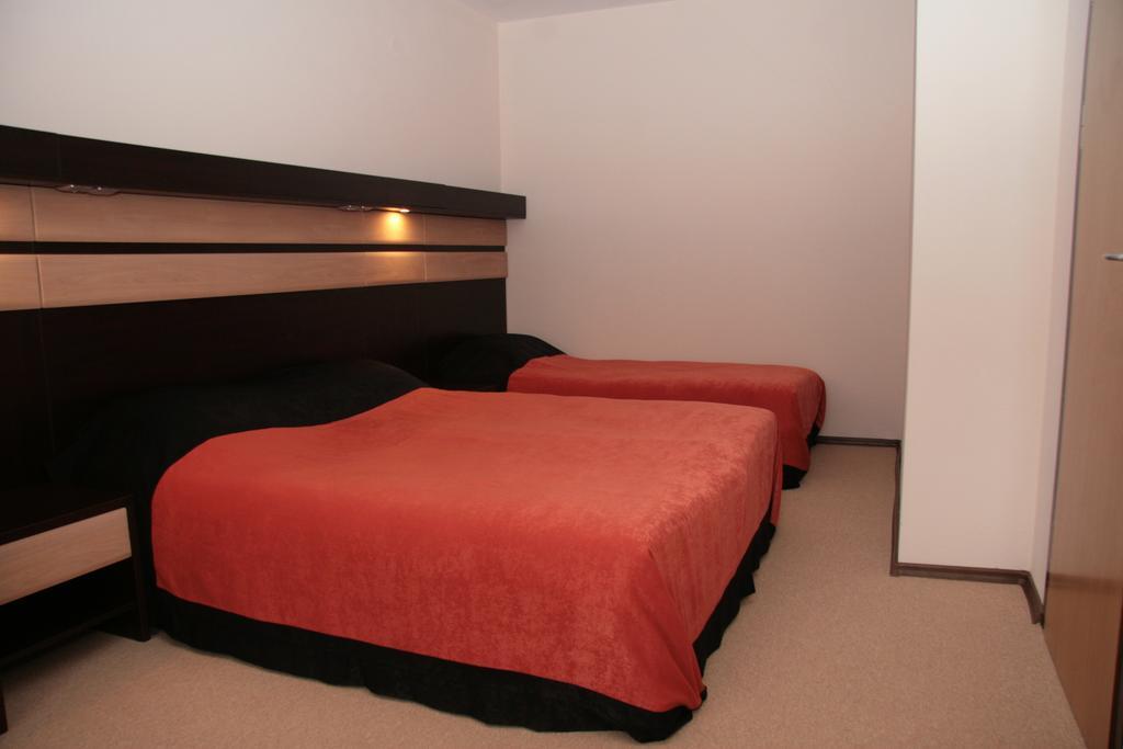Hotel Byalo More Баните Стая снимка