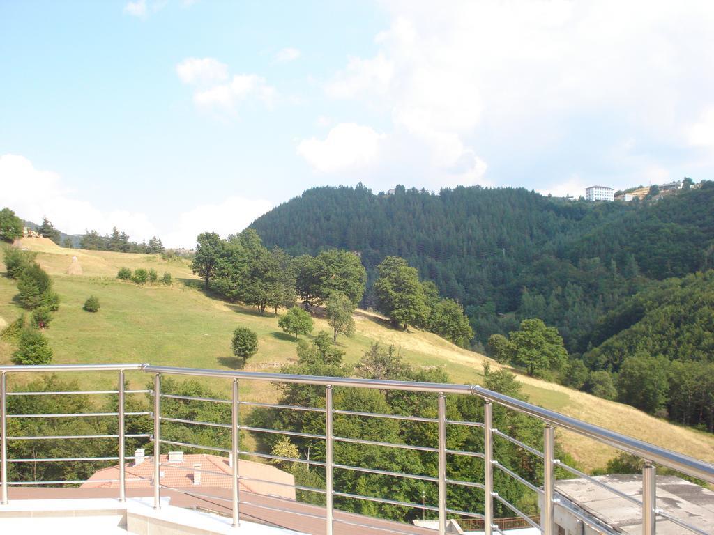 Hotel Byalo More Баните Екстериор снимка