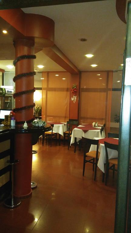 Hotel Byalo More Баните Екстериор снимка