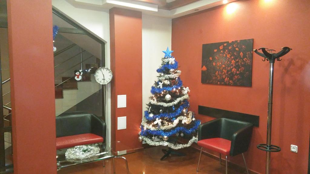 Hotel Byalo More Баните Екстериор снимка