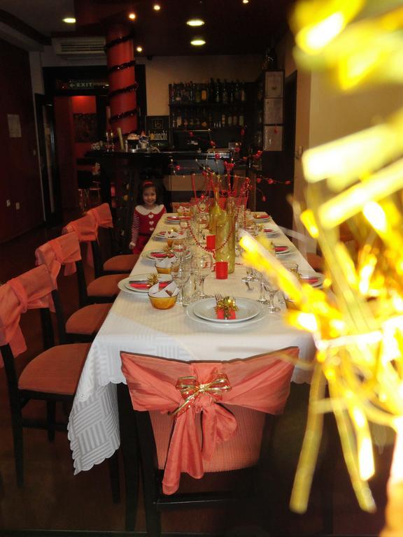 Hotel Byalo More Баните Екстериор снимка